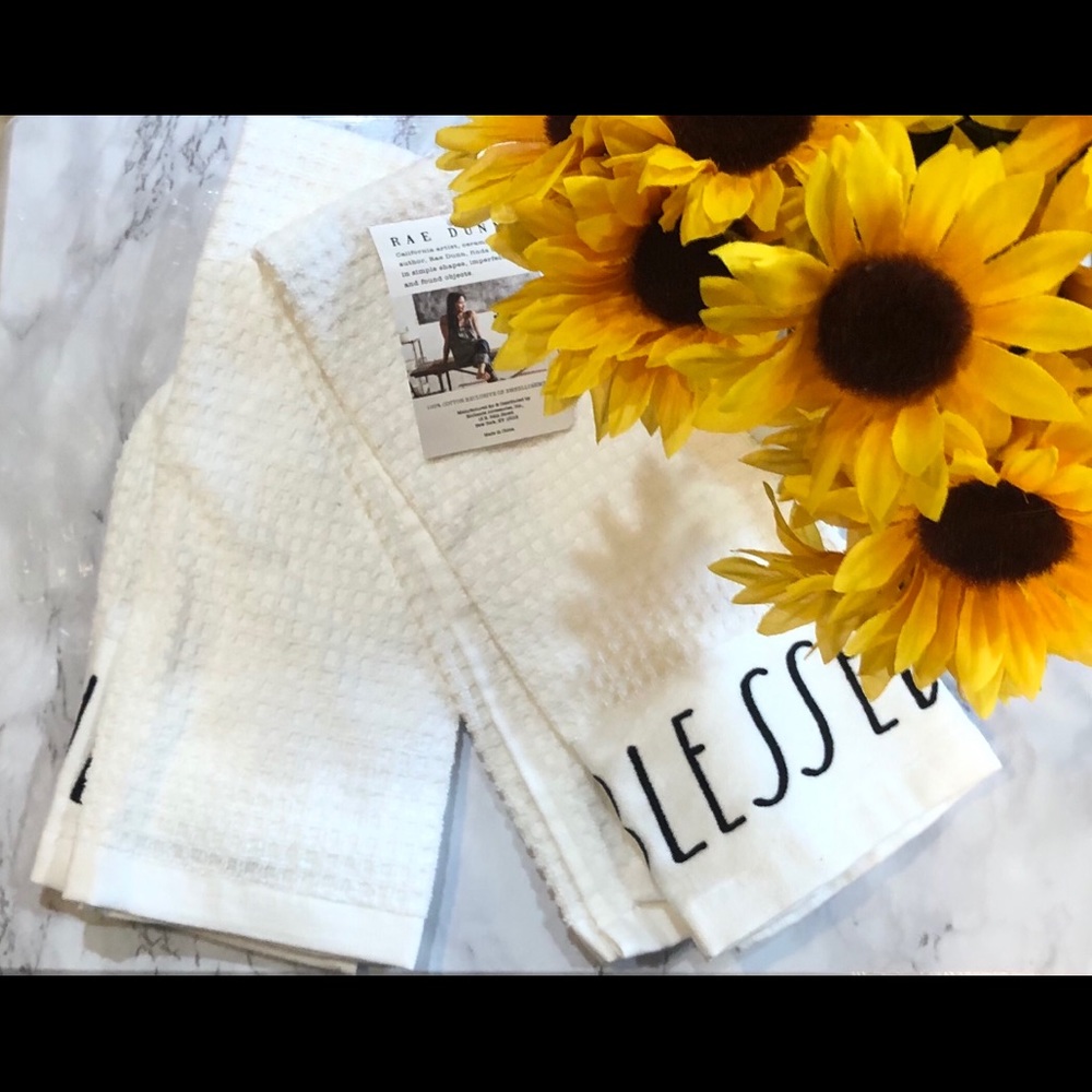 Rae Dunn BLESSED & GRATEFUL  Kitchen Towels